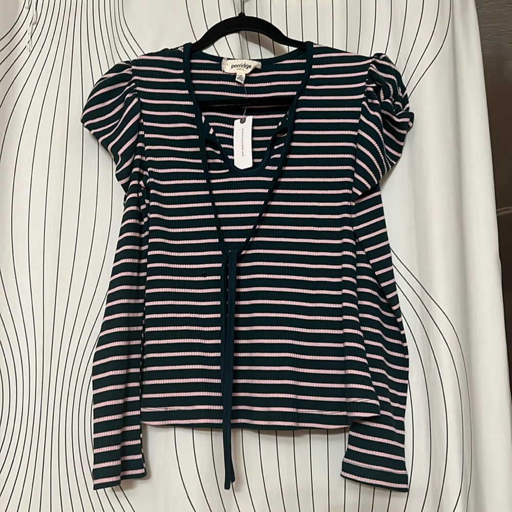 Anthropologie top by Porridge, color green and light pink, size M